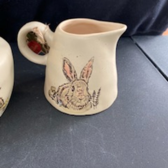 Spectrum Designz Cream Pitcher and Sugar Bowl Set - Picture 6 of 7